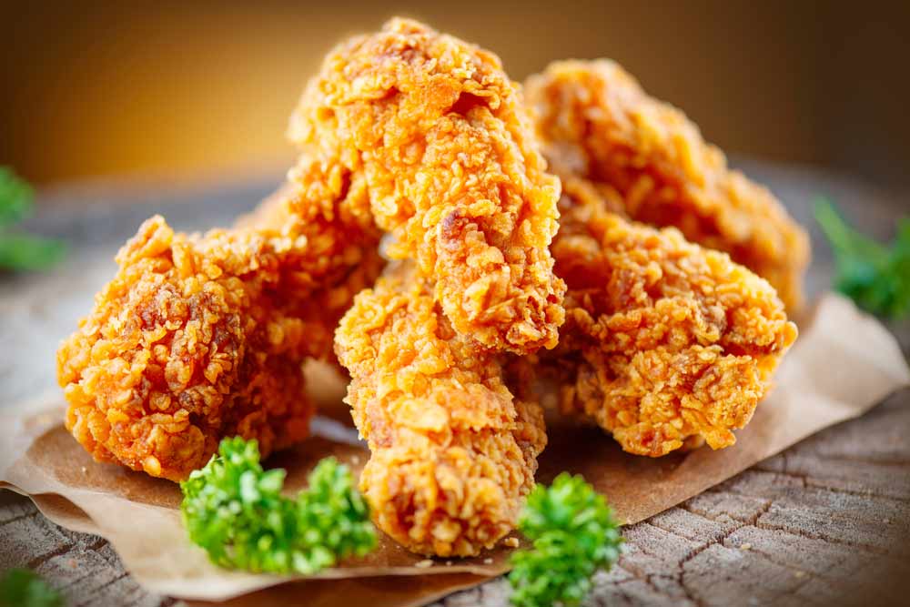Fried chicken photography , crispy chicken images free download