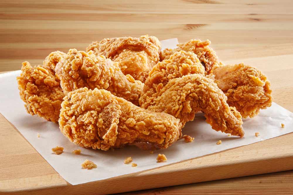 Fried chicken photography , crispy chicken images free download